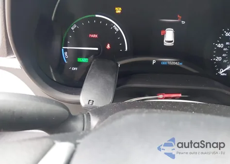 2021 Toyota Sienna Le z USA, uszkodzony, nr VIN 5TDKRKEC6MS057707